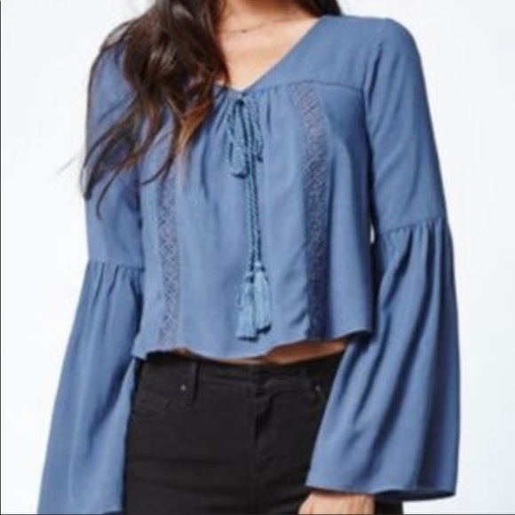 Kendall & Kylie blue cropped boho top - Picture 3 of 6